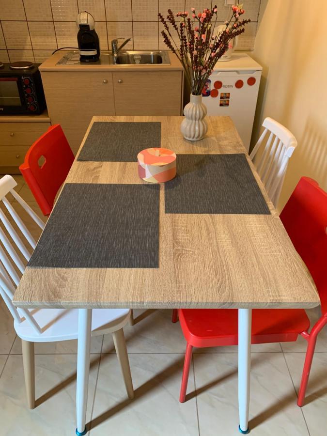 Toulipa Seaside Apartments カヴァラ エクステリア 写真