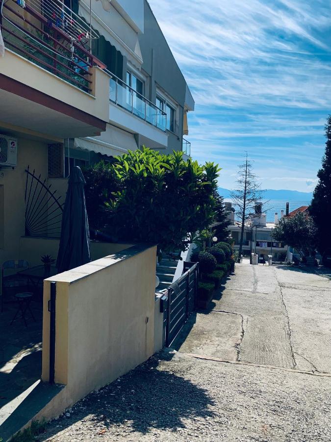 Toulipa Seaside Apartments カヴァラ エクステリア 写真